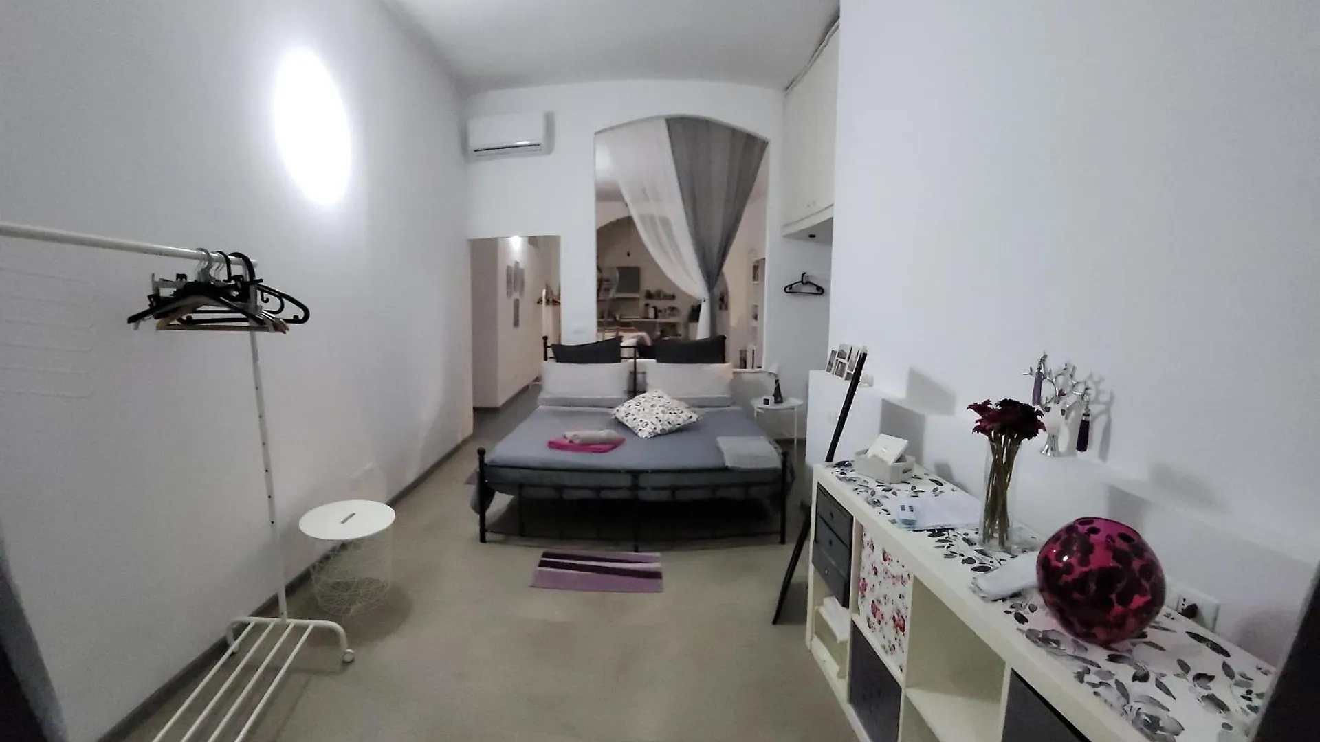 Il Loft Di Titti Particolare Open Space Wifi Free Génova Apartamento